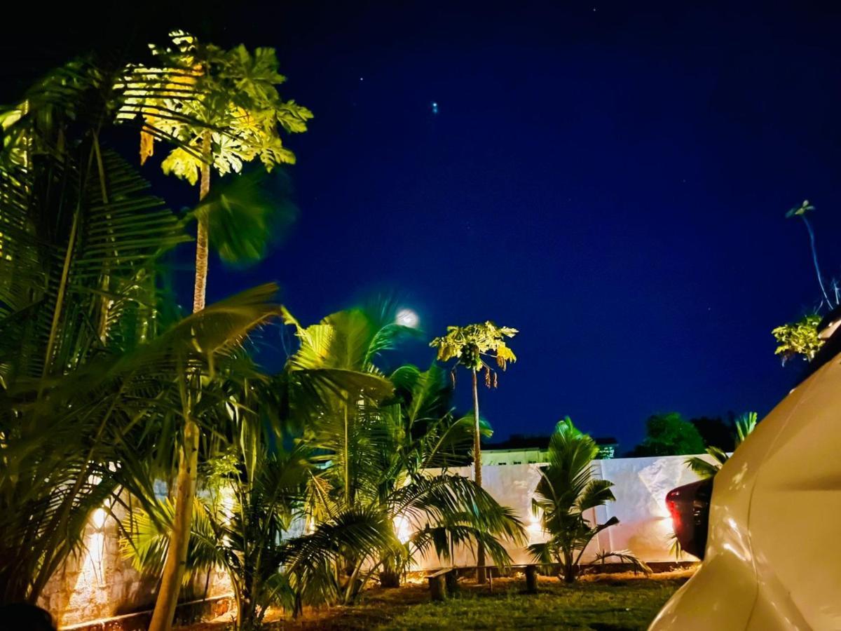 Ratnam Hotel Jaffna Ngoại thất bức ảnh